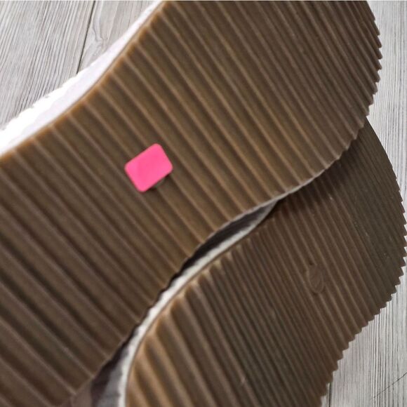 (20-3829) Universal Thread Shoes Sz 11 - Picture 7 of 9